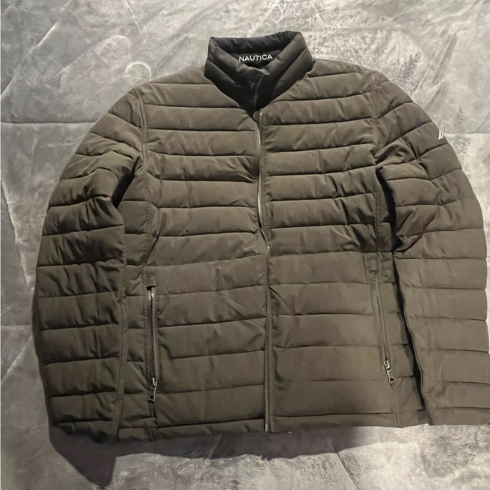 Nautica Men’s Reversible Insulated Bubble Coat - Sz L